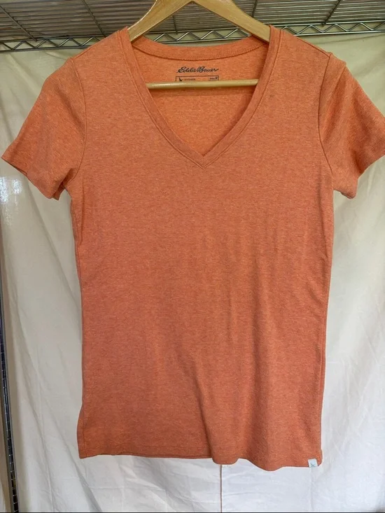 Eddie Bauer Women's Heathered Orange V-Neck Tee - Picture 1 of 4
